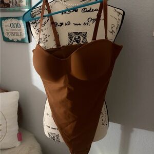 She’s wasted, perfect bodysuit size medium new with tags 🏷️ 🔥🔥🔥🔥🔥